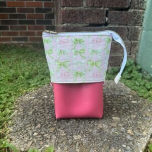 IMG_2471 Green and Pink Bow Sliding Pencil Pouch